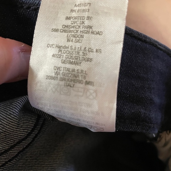 Isaac Mizrahi Live! TRUE DENIM Wide Leg Jeans - Picture 5 of 9